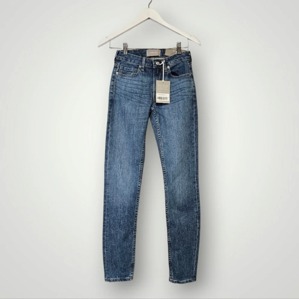 NWT EVERLANE‎ Jeans Womens Size 23 Tall Blue Mid-Rise Skinny Denim - Picture 2 of 11